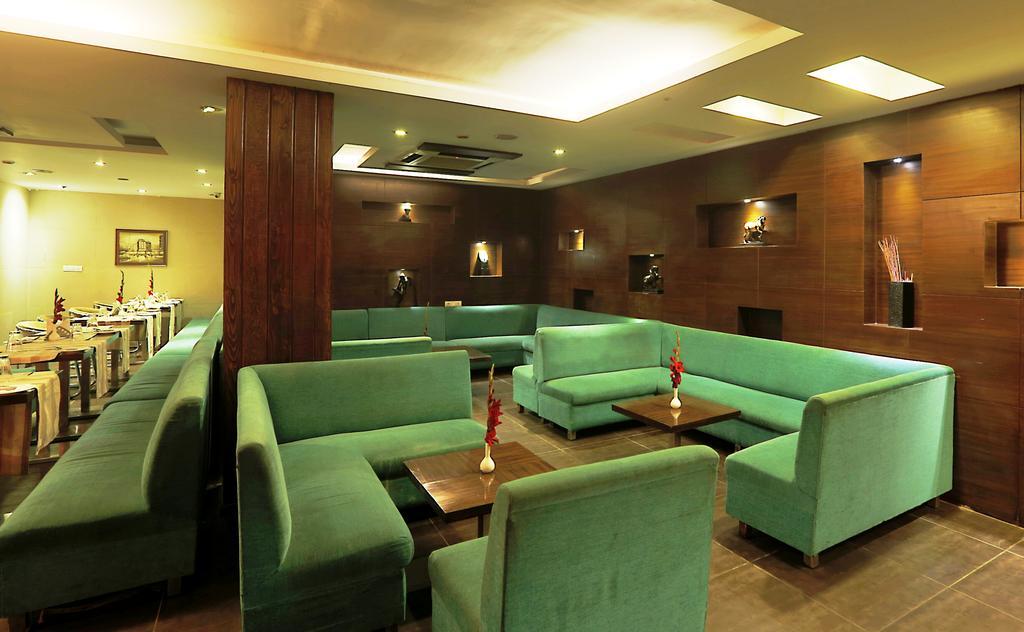 Hotel Corporate Regency Neu-Delhi Exterior foto